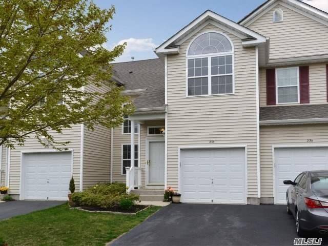 #1 photo, 235 Kettles Lane, سوفولك Medford , NY 11763