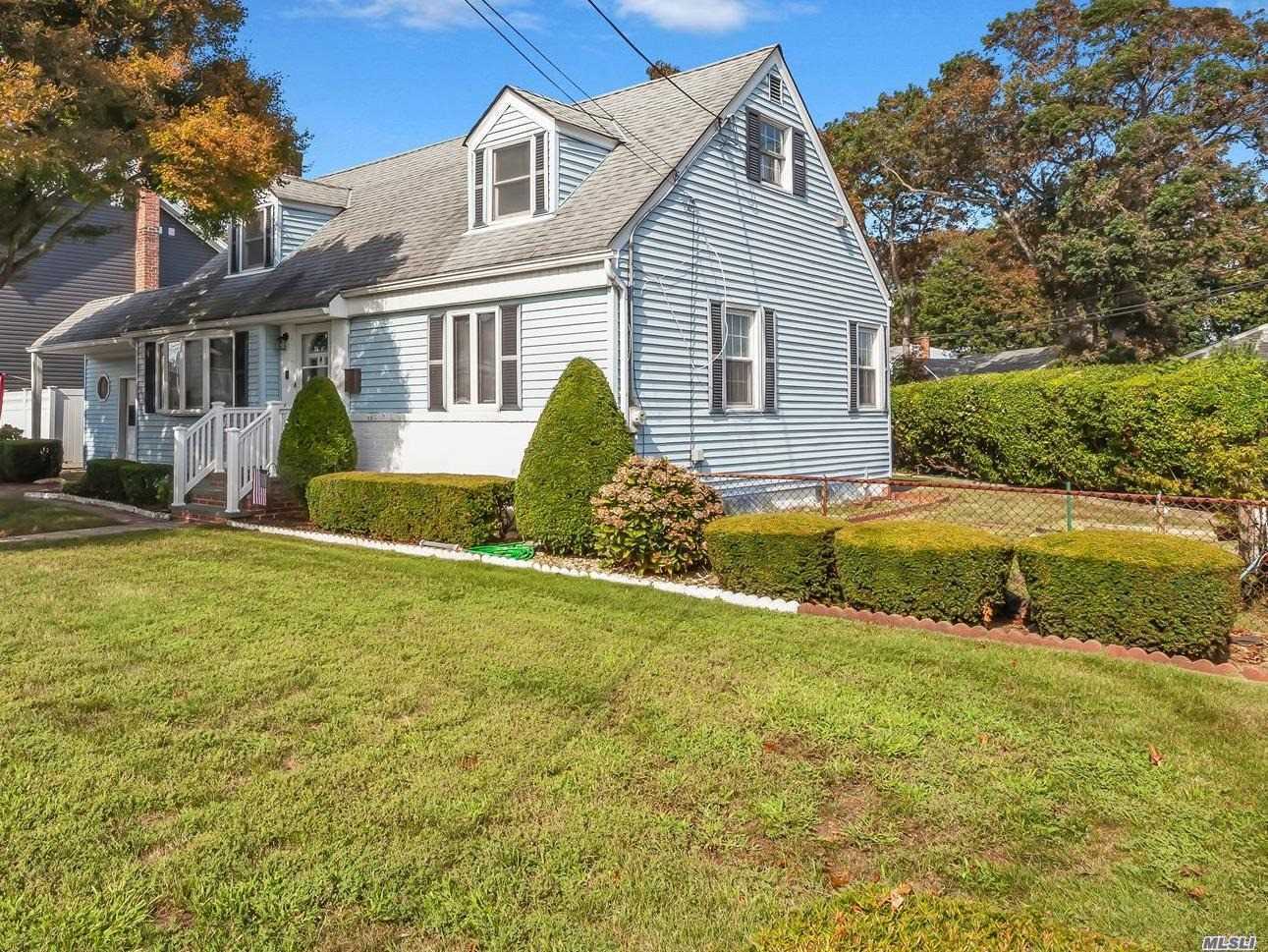 #1 photo, 231 Carol Drive, Massapequa Park , NY 11762