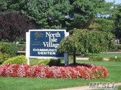 #1 photo, 35 Navajo Court, सफ़ोक काउंटी Coram , NY 11727