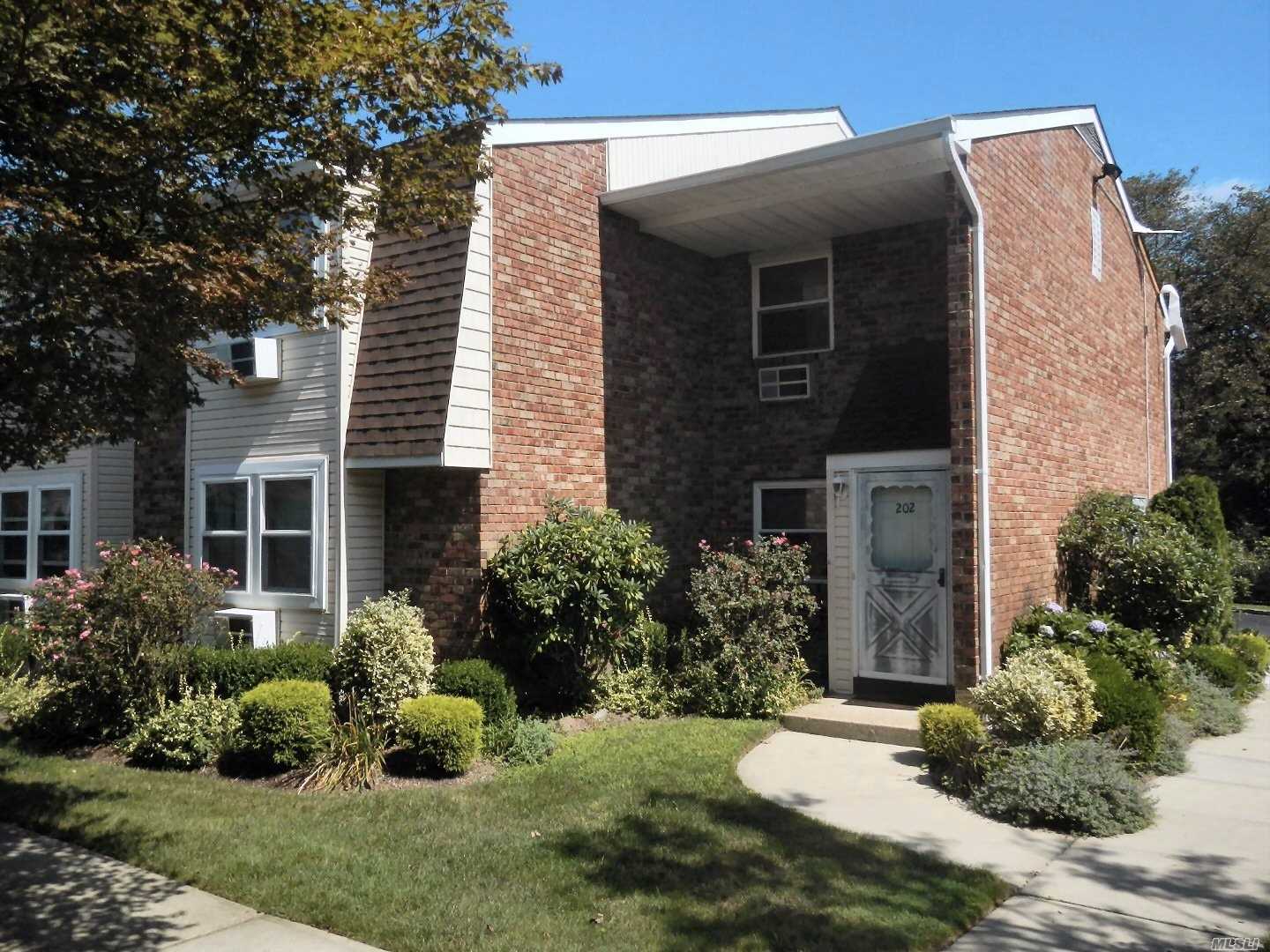 #1 photo, 202 Millard Avenue, West Babylon , NY 11704