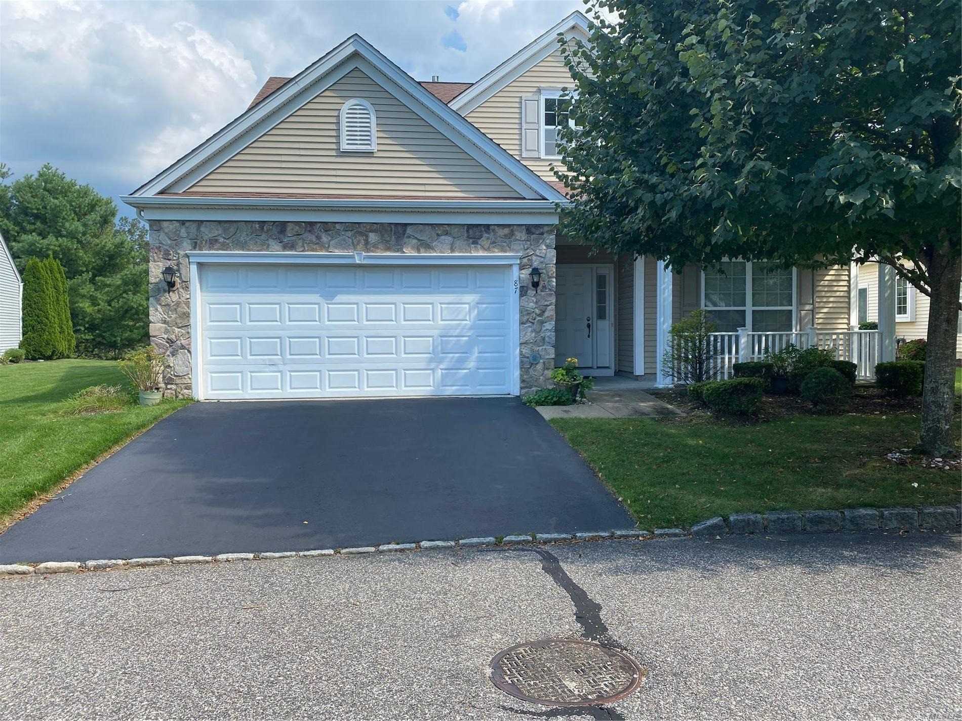 #1 photo, 87 Louden Loop, 롱 아일랜드 Mount Sinai , NY 11766