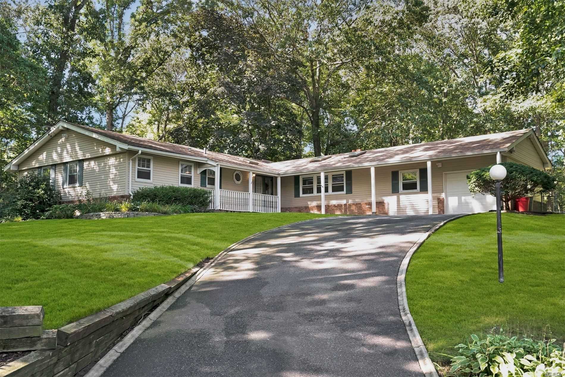 #1 photo, 101 Eddy Drive, 東長島 亨廷顿站 Huntington Station , NY 11746