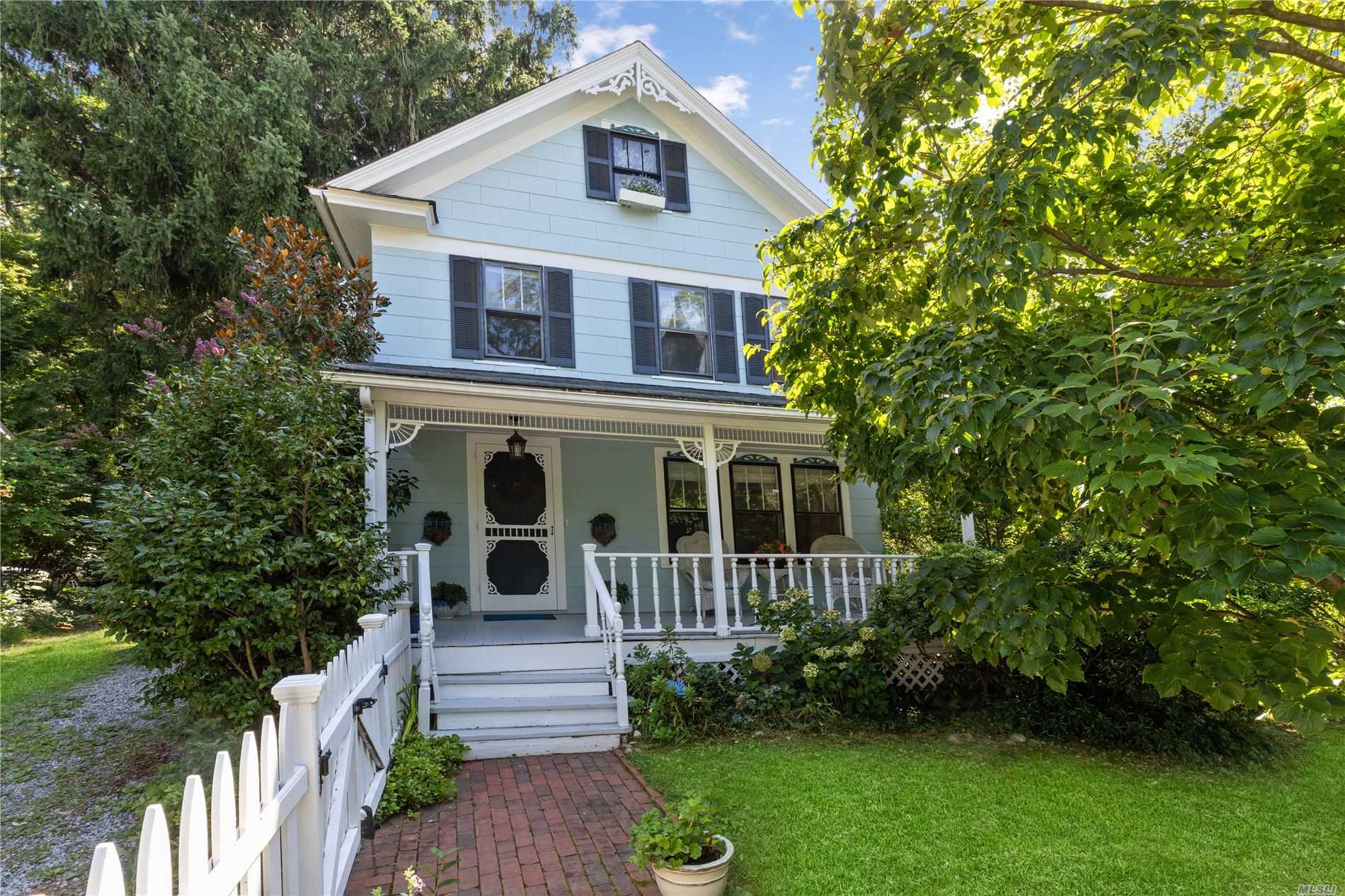 #1 photo, 20 Prospect Road, サフォーク郡 Centerport , NY 11721