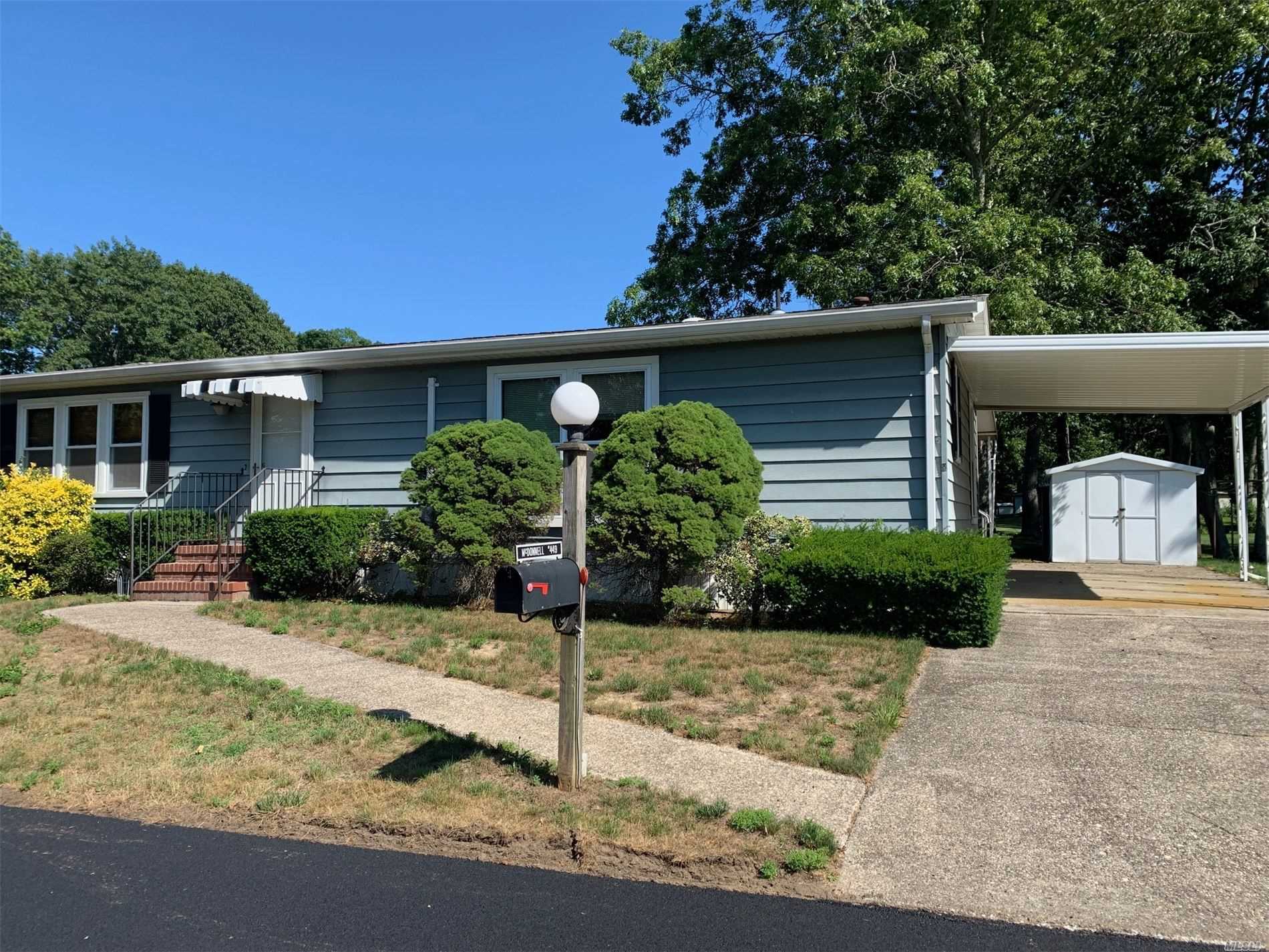 #1 photo, 1661-449 Old Country Road, Riverhead , NY 11901