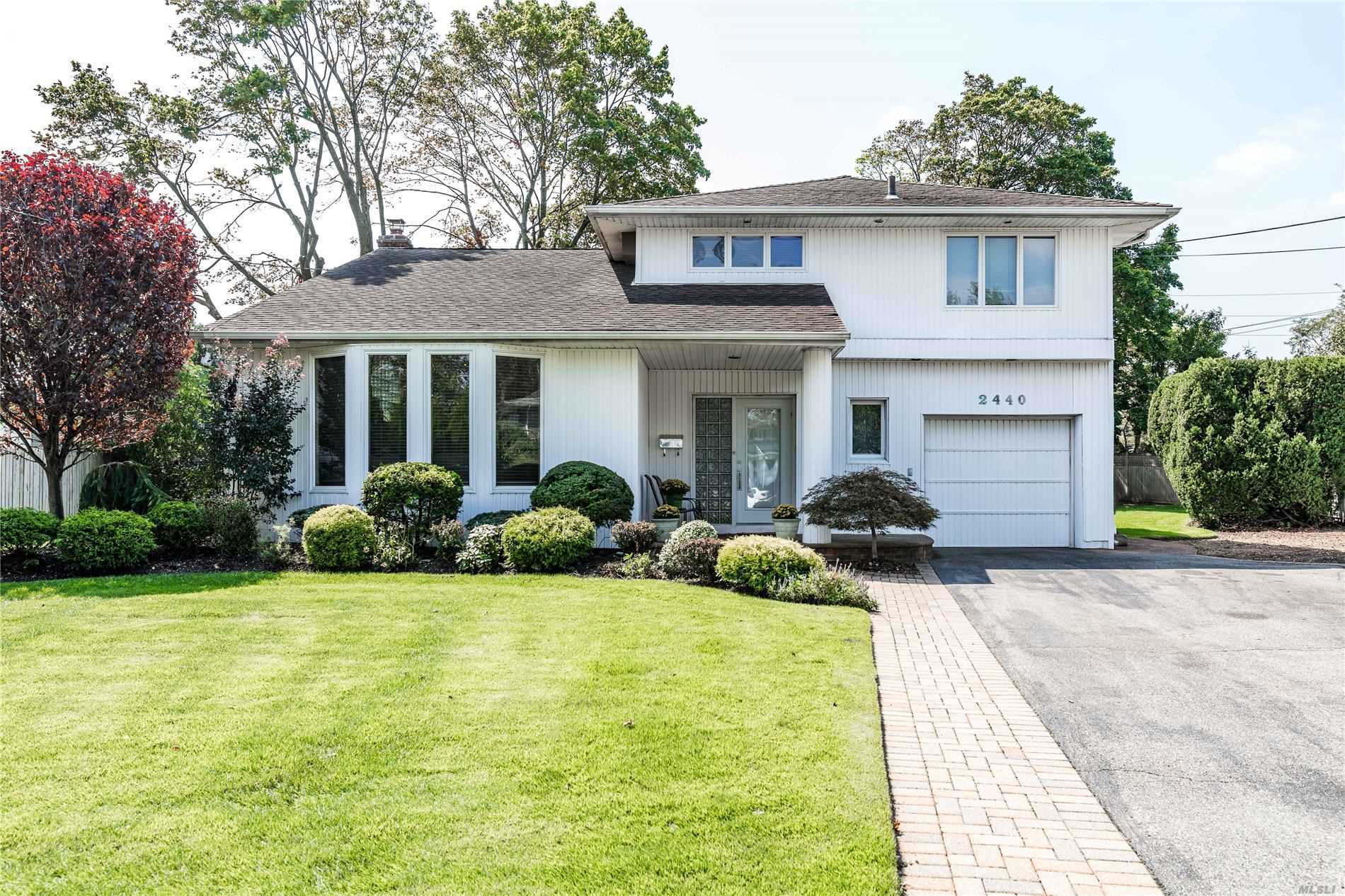 #1 photo, 2440 Foster Court, North Bellmore , NY 11710