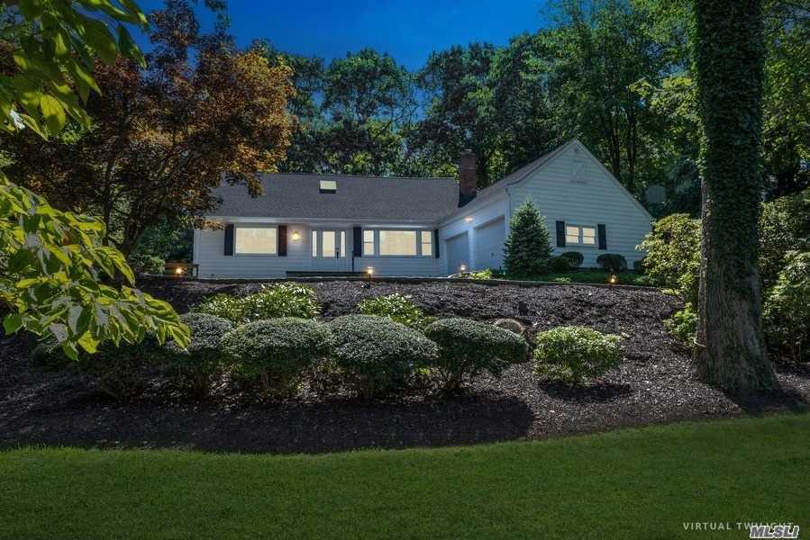 #1 photo, 10 Brewster Hill Rd, Setauket , NY 11733