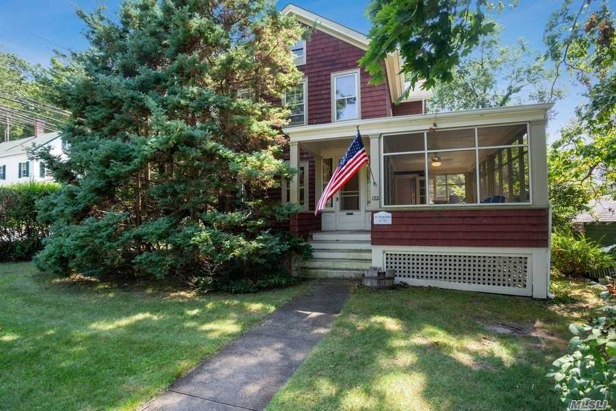 #1 photo, 122 Prospect Street, 롱 아일랜드 Port Jefferson , NY 11777