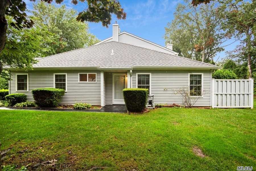 #1 photo, 209 Sara Circle, 롱 아일랜드 Port Jefferson Station , NY 11776