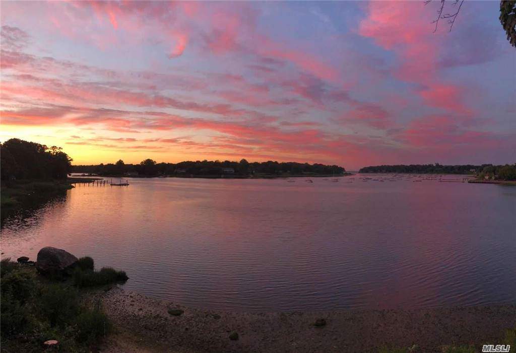 #1 photo, 12 Shipyard Lane, سوفولك East Setauket , NY 11733