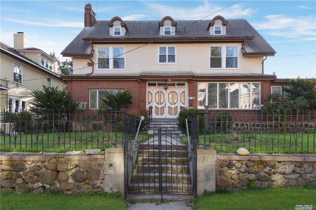 #1 photo, 87-56 191st Street, Holliswood , NY 11423