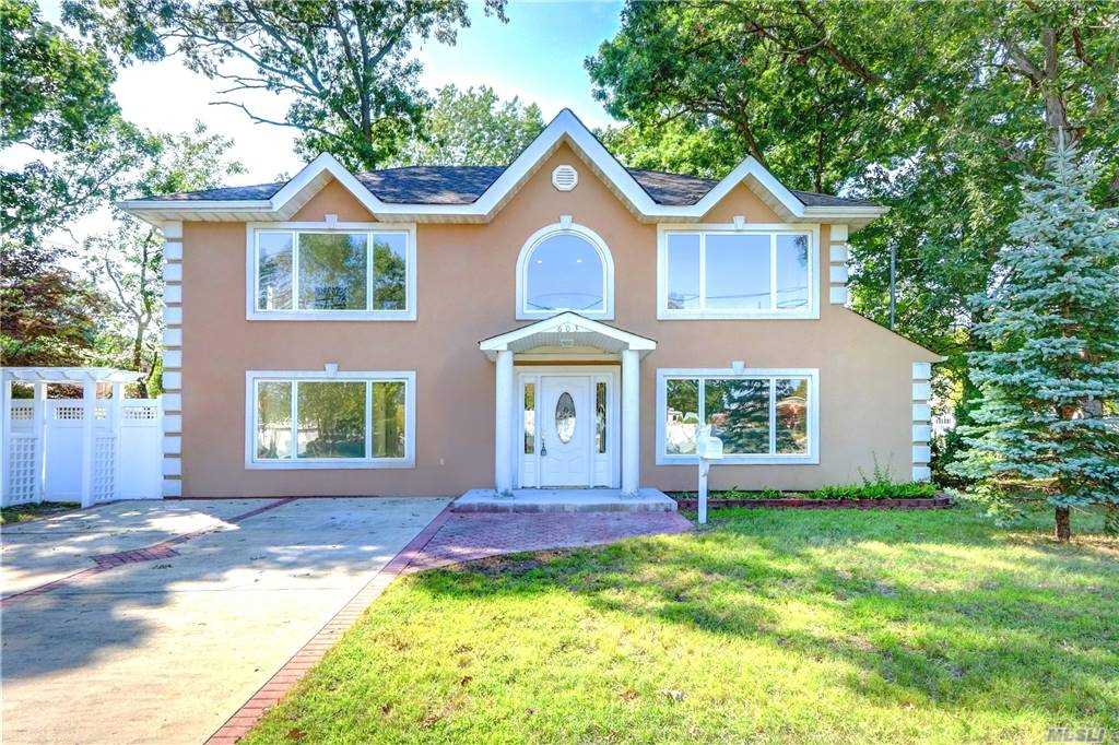 #1 photo, 603 Franklin Avenue, Massapequa , NY 11758