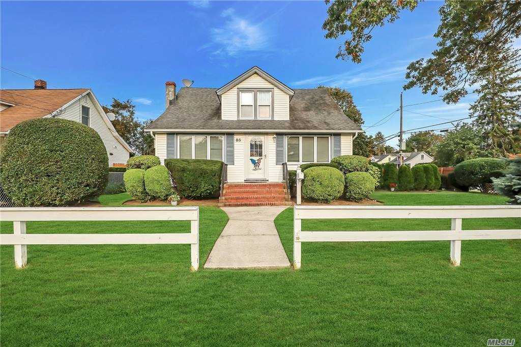#1 photo, 85 Ferndale Boulevard, Саффолк ‖ Islip , NY 11751
