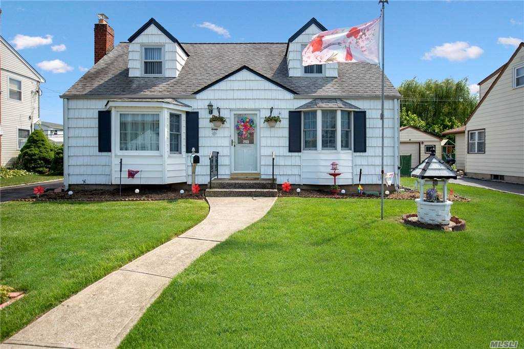 #1 photo, 31 Jamaica Avenue, ナッソー郡 Plainview , NY 11803