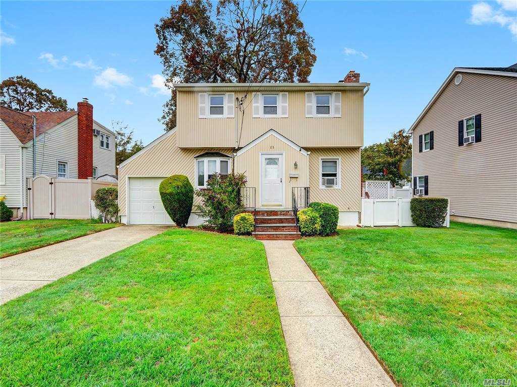 #1 photo, 65 Ohio Avenue, ナッソー郡 Massapequa , NY 11758