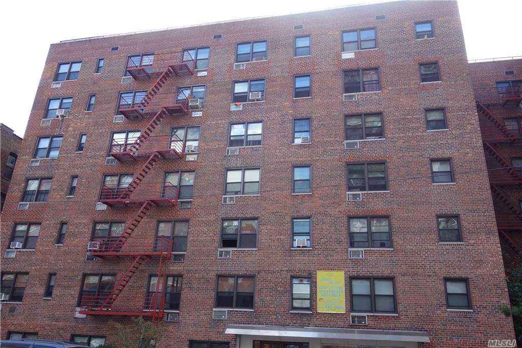 #1 photo, 143-40 Roosevelt Avenue, クイーンズ区 Flushing , NY 11354