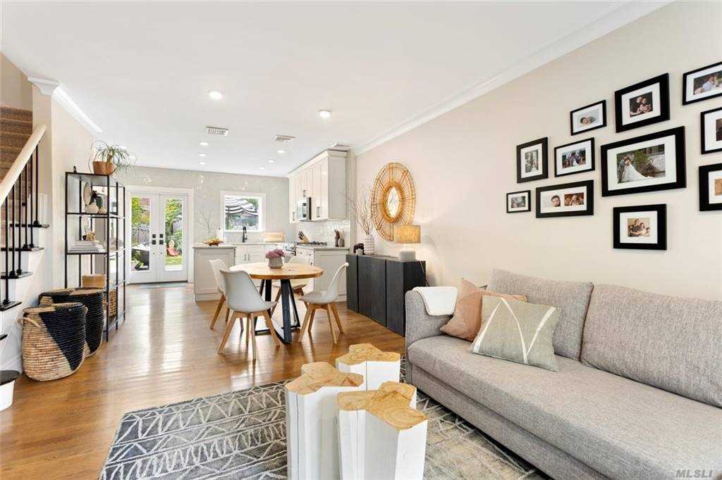 #1 photo, 158-26 Powells Cove Boulevard, Куинс ‖ Beechhurst , NY 11357