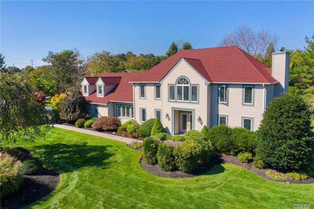 #1 photo, 17 Miller Farms Drive, 롱 아일랜드 Miller Place , NY 11764