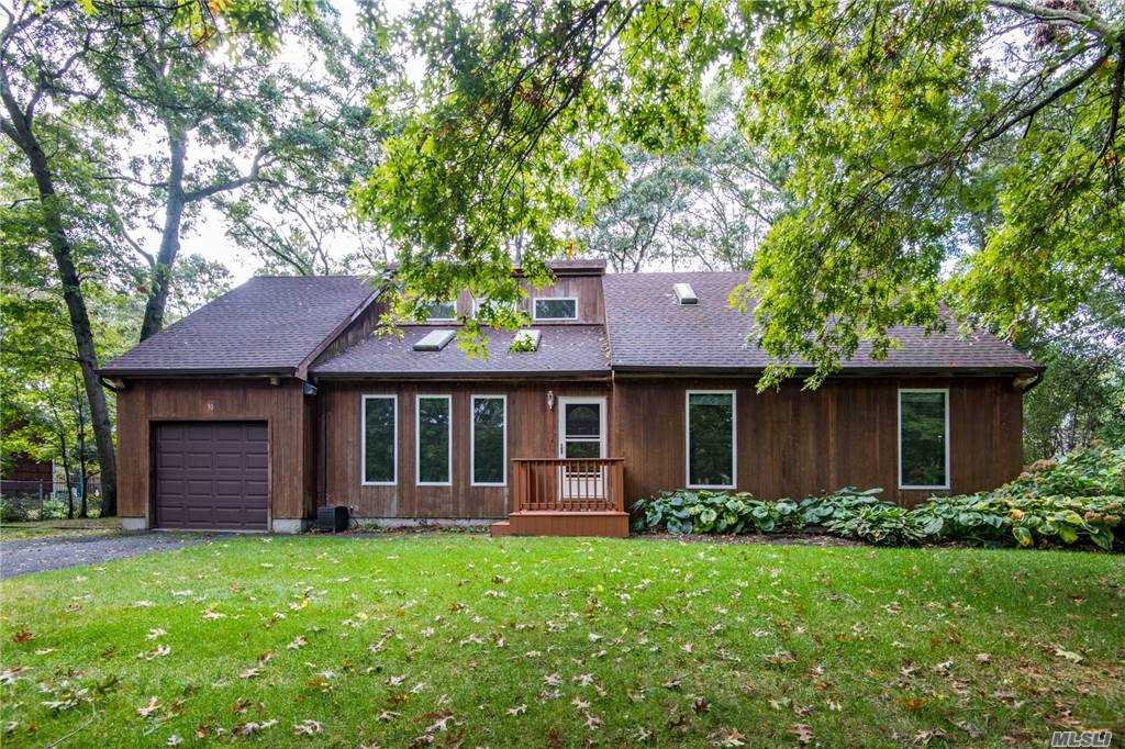 #1 photo, 30 Patchogue Avenue, Mastic , NY 11950