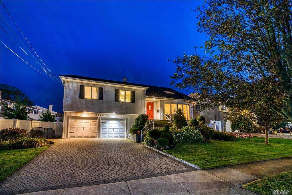 #1 photo, 2508 Malibu Road, Bellmore , NY 11710
