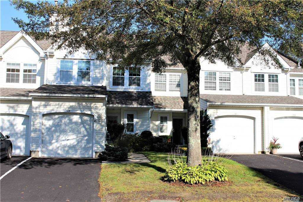 #1 photo, 149 Northwood Court, सफ़ोक काउंटी Bayport , NY 11705