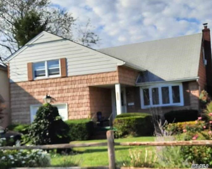 #1 photo, 2809 Chapman Avenue, ناسو Bellmore , NY 11710