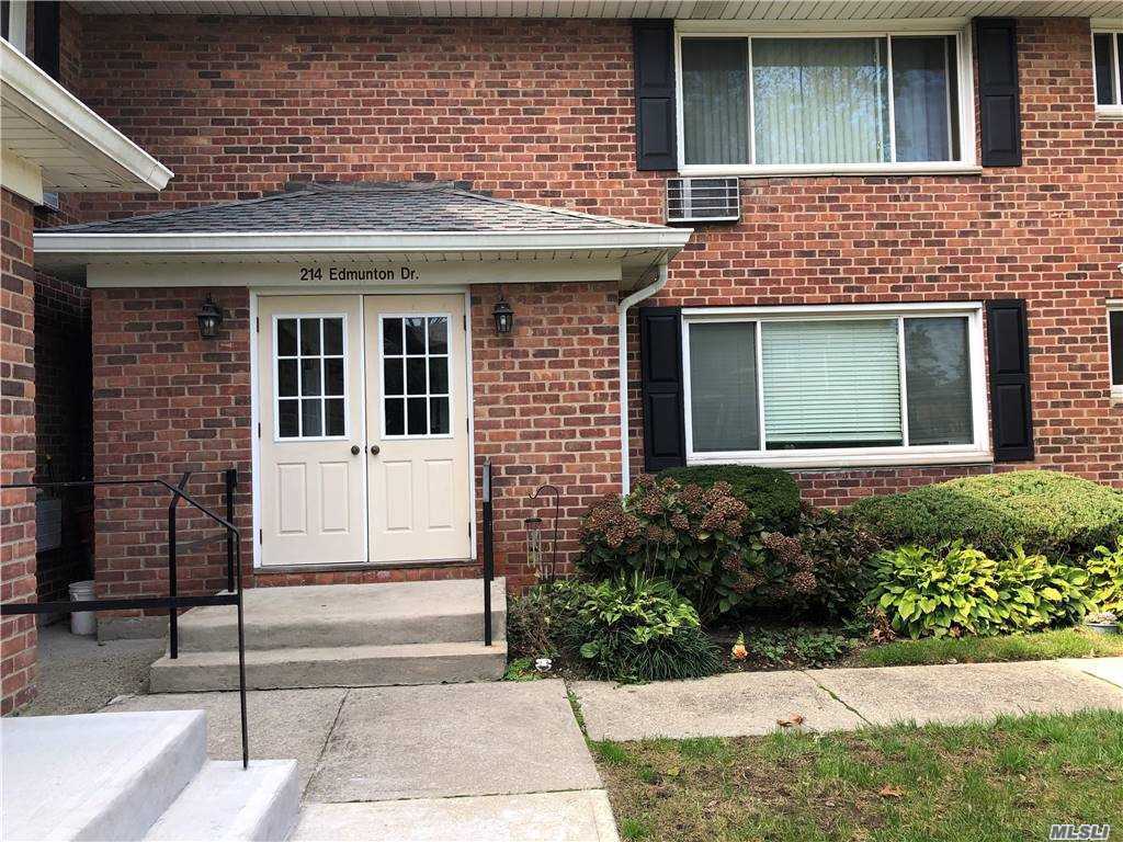 #1 photo, 214 Edmunton Drive, North Babylon , NY 11703