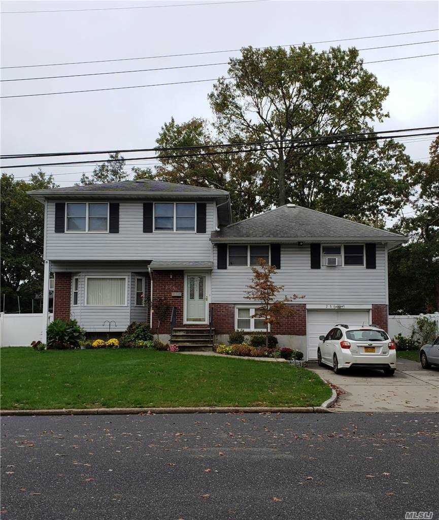 #1 photo, 286 W 2nd Street, Deer Park , NY 11729