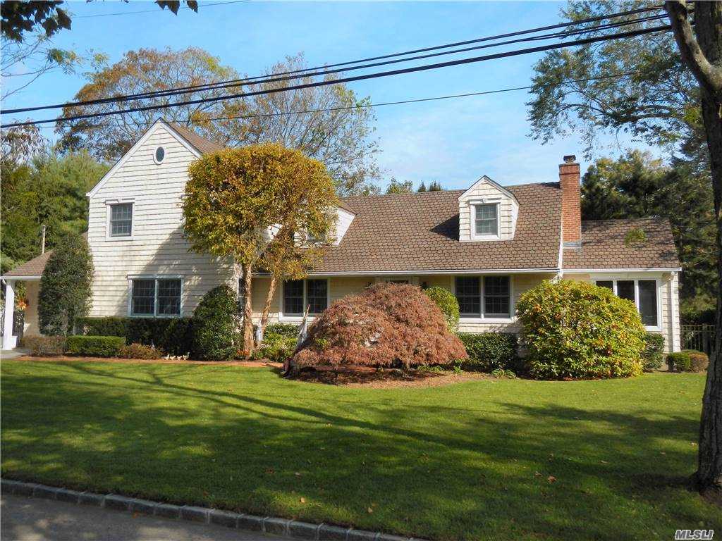 #1 photo, 53 Woodsome Road, Babylon , NY 11702