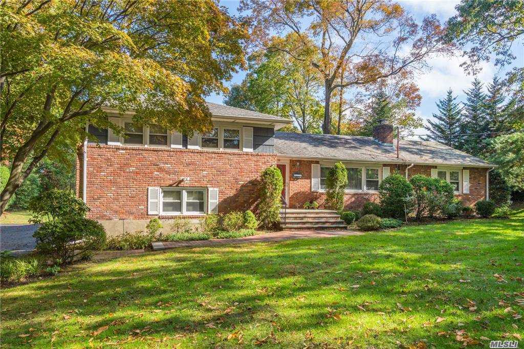 #1 photo, 28 Rusco Street, サフォーク郡 Huntington , NY 11743