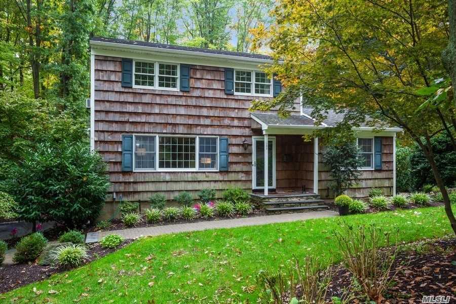 #1 photo, 105 Cooper Court, 东长岛 Port Jefferson , NY 11777