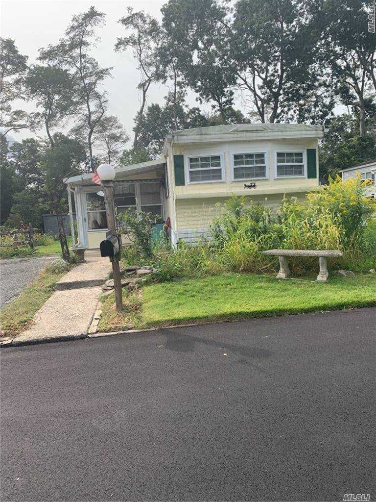 #1 photo, 1661-193 Old Country Drive, Riverhead , NY 11901