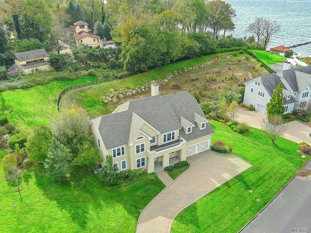 #1 photo, 54 Pembroke Drive, ناسو Glen Cove , NY 11542