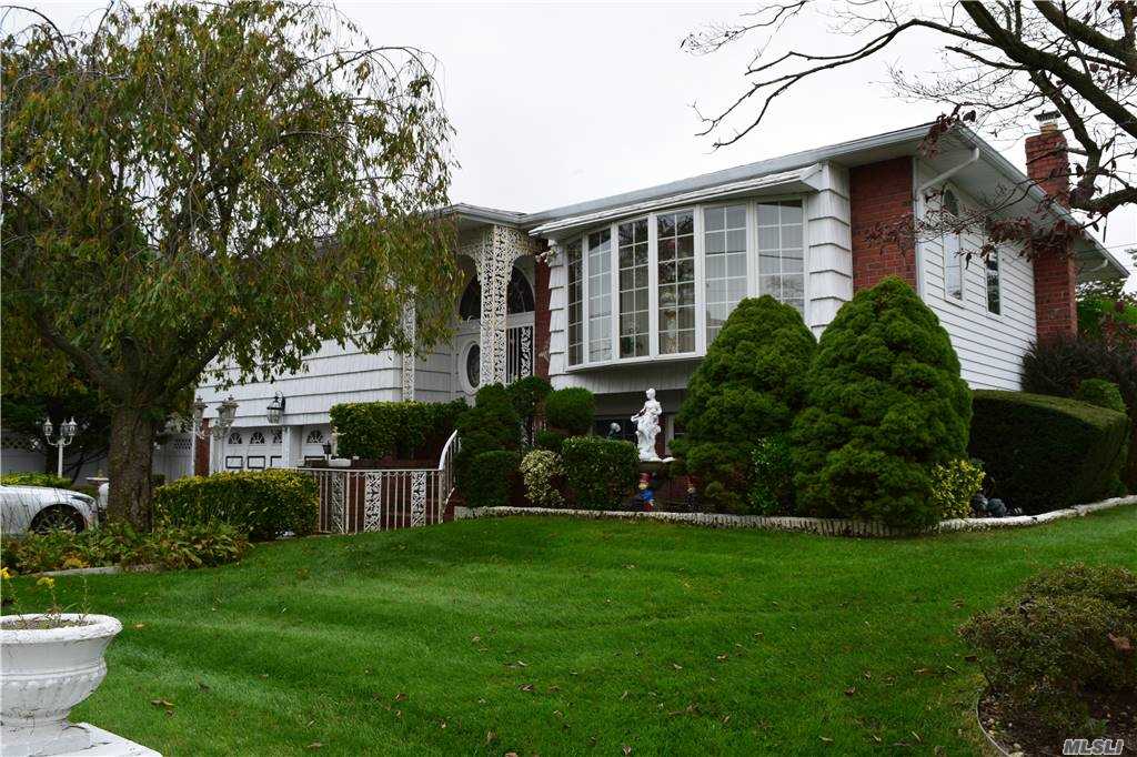 #1 photo, 179 Sycamore Avenue, Bethpage , NY 11714