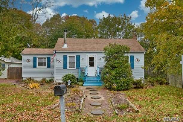 #1 photo, 185 Hawthorne Street, 롱 아일랜드 Mastic , NY 11950