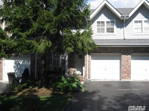 #1 photo, 5 Sprucewood Boulevard, Central Islip , NY 11722