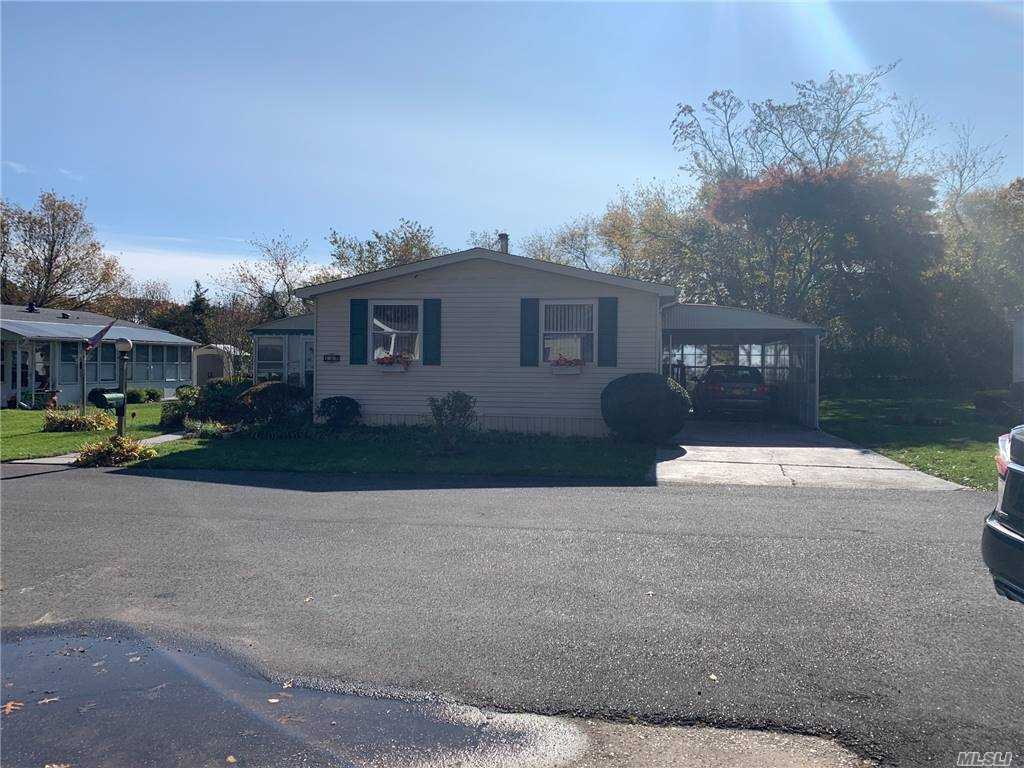 #1 photo, 1661-369 Old Country Road, Riverhead , NY 11901