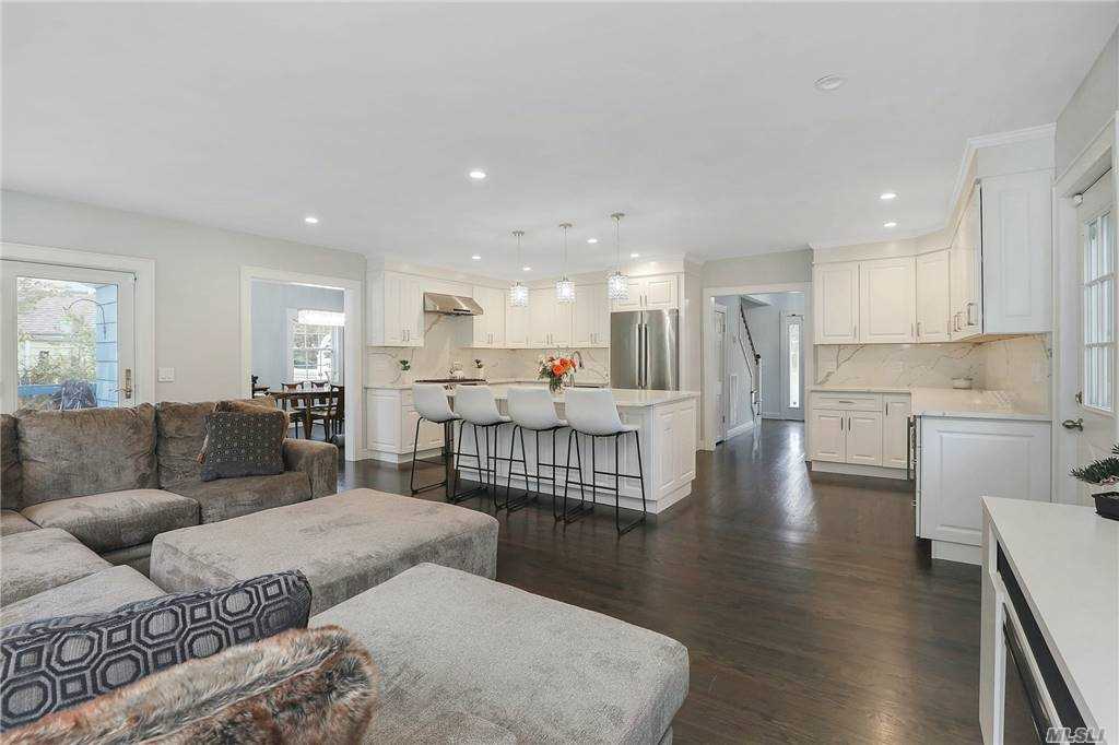 #1 photo, 11 Walnut Avenue, 长岛 East Norwich , NY 11732