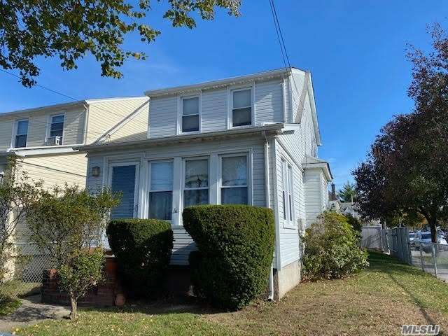 #1 photo, 92-49 214th Street, Queens Village , NY 11428