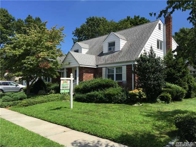 #1 photo, 27 Kenneth Street, Plainview , NY 11803