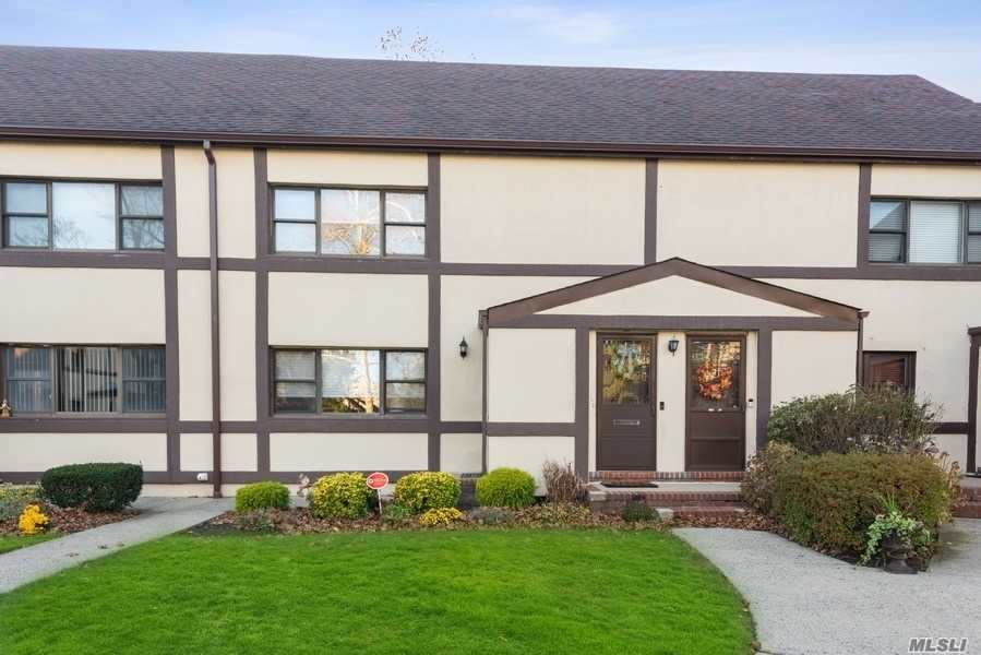 #1 photo, 117 15th Street, מחוז נסאו Garden City , NY 11530