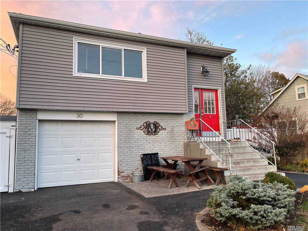 #1 photo, 30 Mound Street, Lindenhurst , NY 11757