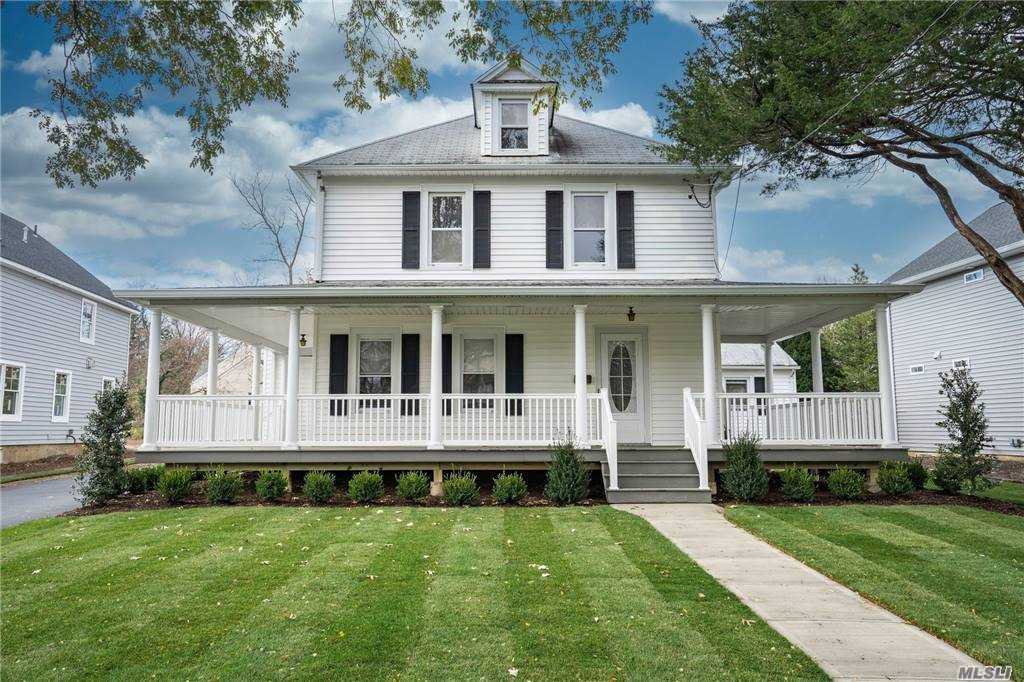 #1 photo, 95 Carley Avenue, Huntington , NY 11743