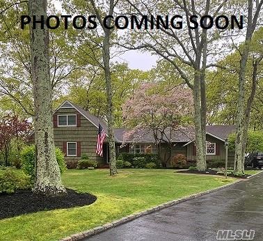 #1 photo, 25 Woodhollow Road, サフォーク郡 Great River , NY 11739