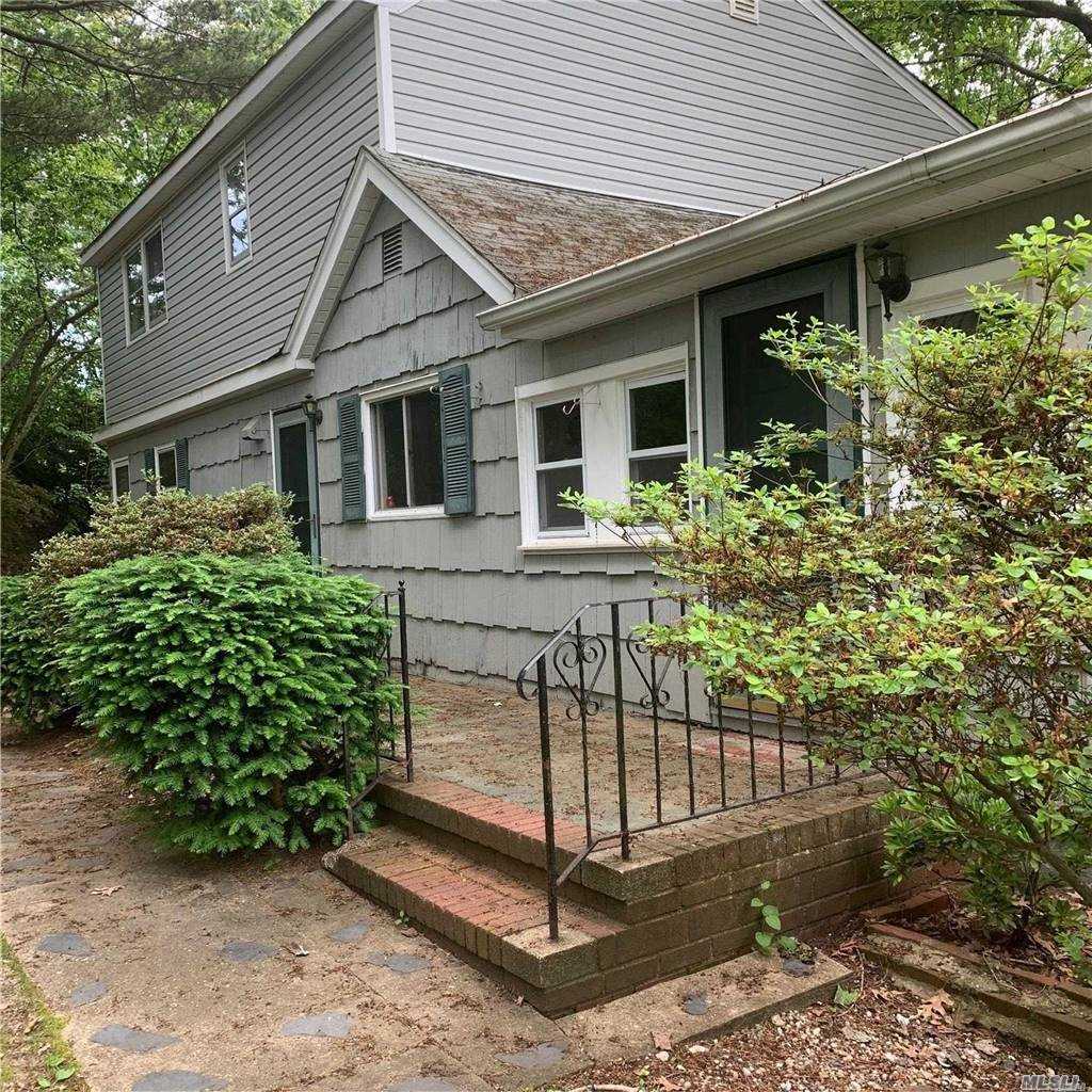 #1 photo, 26 Patchogue Road, Sound Beach , NY 11789