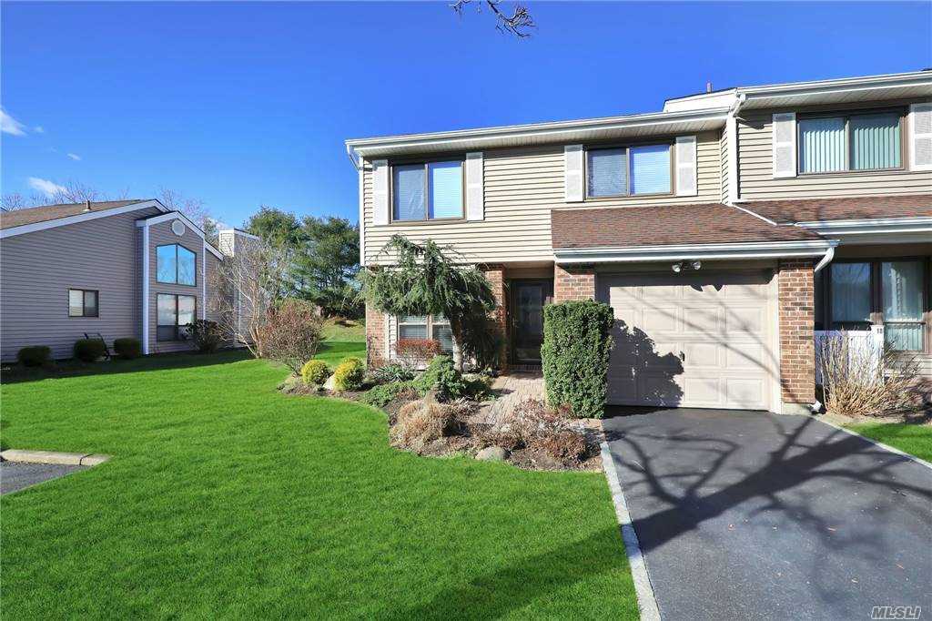 #1 photo, 19 W Pond Court, Smithtown , NY 11787