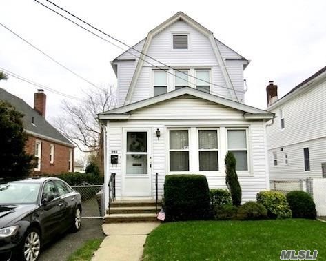 #1 photo, 643 Sobo Avenue, Franklin Square , NY 11010