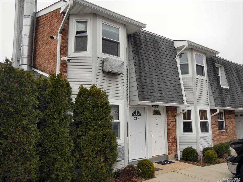 #1 photo, 220 Millard Avenue, West Babylon , NY 11704