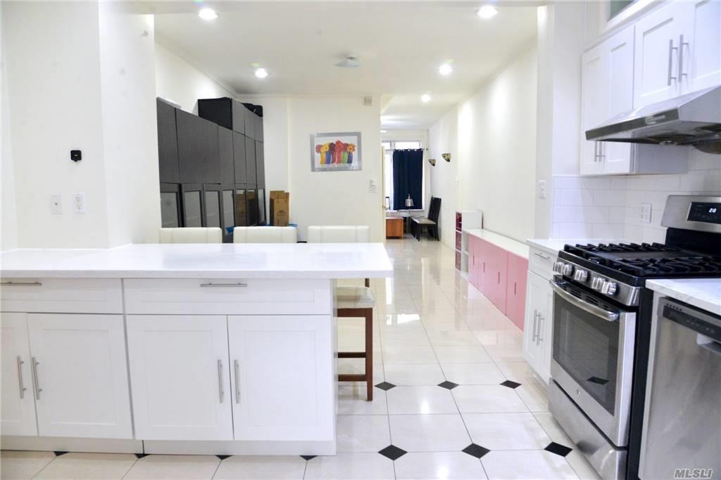 #1 photo, 1204 77th Street, 布鲁克林 Brooklyn , NY 11228