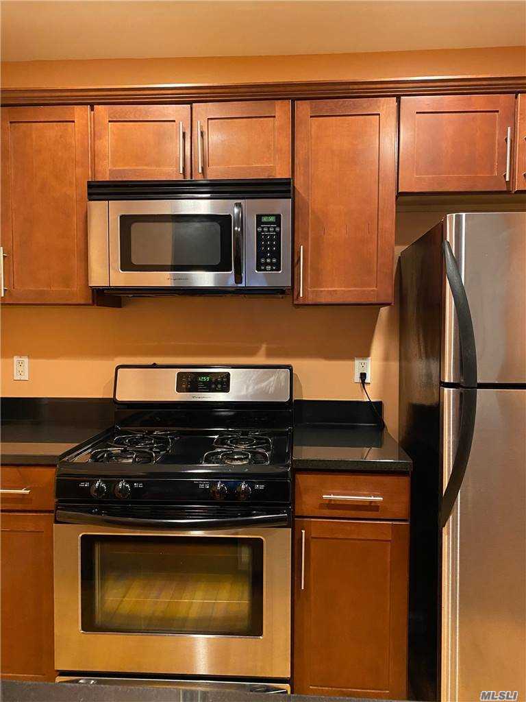 #1 photo, 41-32 44th Street, كوينز Sunnyside , NY 11104