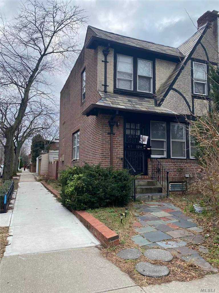 #1 photo, 67128 Burns Street, クイーンズ区 Forest Hills , NY 11375